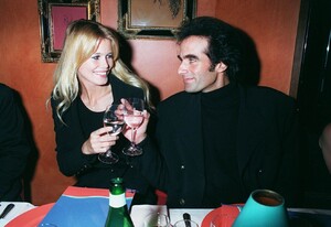 david-copperfield-claudia-schiffer.jpeg