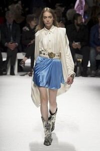 defile-fausto-puglisi-printemps-ete-2016-milan-look-43.thumb.jpg.b7a9cbb3638066d4296bb1fde67cf1b8.jpg