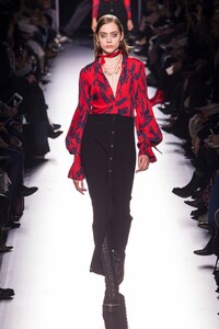 defile-hermes-automne-hiver-2017-2018-paris-look-44.thumb.jpg.60b613317743e05d717dd6ff770d7b16.jpg