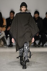defile-public-school-automne-hiver-2016-2017-new-york-look-29.thumb.jpg.74eee863a8e09b54516c696ffd88cb9d.jpg