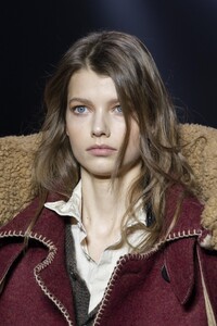 detail-defile-dsquared2-automne-hiver-2020-2021-milan-detail-98.thumb.jpg.fa6184cc40f9abecf6fd1544b6a94ea9.jpg