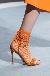 detail-defile-marco-de-vincenzo-printemps-ete-2018-milan-detail-42.thumb.jpg.cd607deb5a0499559edf1732ca2d4eaf.jpg