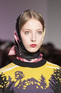 detail-defile-msgm-automne-hiver-2017-2018-milan-detail-31.thumb.jpg.70e92994f8480564b44538f951703442.jpg