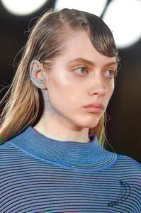 detail-defile-opening-ceremony-automne-hiver-2016-2017-new-york-detail-76.thumb.jpg.8b2b0327fe4ea33e3d8470c1cbc2bdb5.jpg