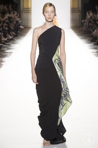 dries-van-noten-ss18-0063-44631c.thumb.jpg.75ec81851fc84e046a8bbc39789a0e18.jpg