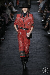 etro-aw20-0025-070375.thumb.jpg.49179c06c90d5e907954f59e30e25aa9.jpg