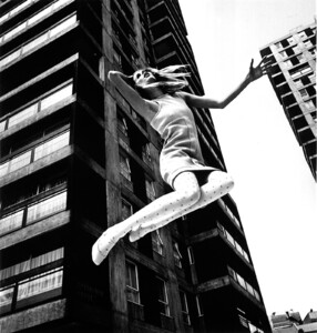 foam_gallery_jill_kennington_1966_photograph_john_cowan_archive.thumb.jpg.f3cbccad2cfe31c4cafea0343cfdcb67.jpg