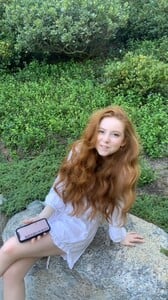 francesca-capaldi-social-media-photos-08-31-2020-7.jpg