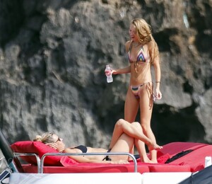 kate-moss-and-lila-grace-moss-on-board-of-a-luxury-yacht-in-ibiza-08-03-2020-0.jpg