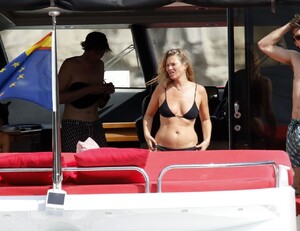 kate-moss-and-lila-grace-moss-on-board-of-a-luxury-yacht-in-ibiza-08-03-2020-11.jpg