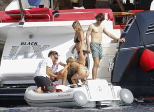 kate-moss-and-lila-grace-moss-on-board-of-a-luxury-yacht-in-ibiza-08-03-2020-4.jpg