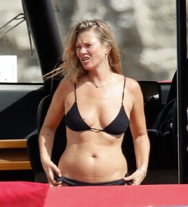 kate-moss-and-lila-grace-moss-on-board-of-a-luxury-yacht-in-ibiza-08-03-2020-7.jpg
