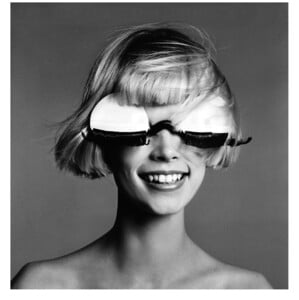 mouche-sunglasses-by-courrc3a8ges-paris-january-1970-c2a9-richard-avedon.thumb.jpg.1c87f9786dac8bad64fc53b807aae8ec.jpg
