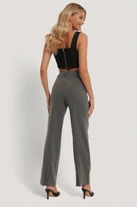 nakd_back_slit_suit_pants_1594-000372-0008_04d.jpg