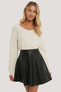 nakd_circle_pu_skirt_1100-003404-0002_01j.jpg