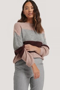 nakd_color_striped_knitted_sweater_1660-000143-0015_04a.jpg