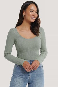 nakd_deep_round_neck_rib_top_1100-003108-0052_01a.jpg