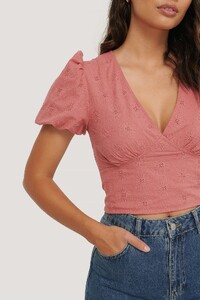 nakd_flower_embroidery_v_neck_blouse_1014-000954-0211_05g.jpg