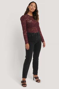 nakd_round_neck_lace_blouse_1014-001044-0212_03c.jpg