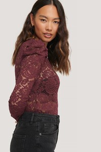 nakd_round_neck_lace_blouse_1014-001044-0212_04a.jpg