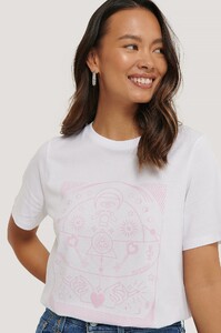 nakd_spiritual_pink_print_tee_1660-000084-0001_01g_r.jpg