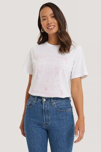 nakd_spiritual_pink_print_tee_1660-000084-0001_03a_r.jpg