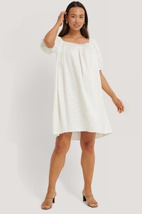 nakd_structured_square_neck_dress_1014-000882-0001_03c_r.jpg