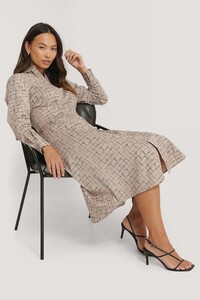 nakd_tucked_waist_midi_shirt_dress_1018-004610-2188_03c.jpg