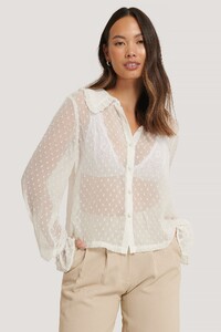 nakd_wide_collar_dobby_blouse_1594-000430-0001_02a.jpg