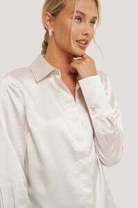 nakd_wide_cuff_satin_blouse_1660-000109-0301_04g.jpg