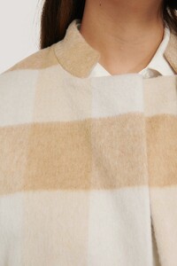 nakd_wool_blend_checked_short_coat_1018-005785-0005_06g.jpg