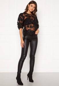 object-sabrina-ss-top-black_1.jpg