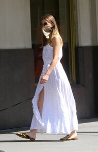 olivia-palermo-in-a-slip-dress-nyc-08-02-2020-2.jpg