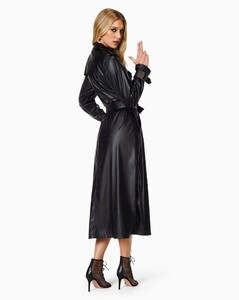 rtw_2020_08_f1_A0820403_dashtrenchcoat_black__1043_5000x@2x.jpg