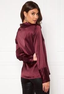 rut-circle-lucy-shirt-wine-red_2.thumb.jpg.e06c14e287d2db89078be9e83b88aa08.jpg
