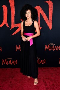 sofia-wylie-at-mulan-premiere-in-hollywood-03-09-2020-9.jpg