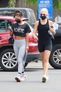 vanessa-hudgens-at-the-dogpound-gym-in-west-hollywood-08-04-2020-1.jpg