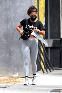 vanessa-hudgens-at-the-dogpound-gym-in-west-hollywood-08-04-2020-2.jpg