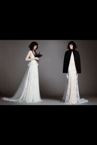 vera-wang-lightbox-10.thumb.jpg.255828fe9c851b33411647812161c667.jpg