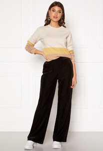 vero-moda-doffy-ls-o-neck-pullover-birchamber-gold_1.thumb.jpg.f7c97fefbc0a72b895ec86193b276a47.jpg