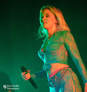 zara-larsson--neptune-theater_48762202057_o.jpg