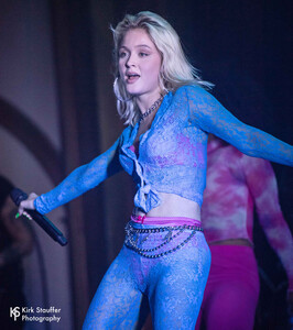 zara-larsson--neptune-theater_48767470262_o.jpg