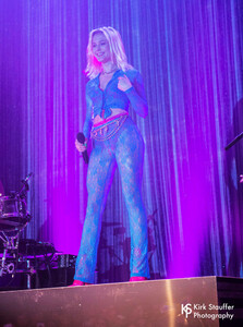 zara-larsson--neptune-theater_48767486702_o.jpg