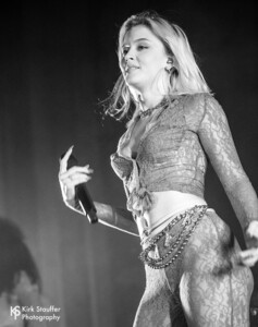 zara-larsson--neptune-theater_49050572141_o.jpg