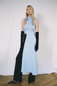 00005-Ellery-Resort-2021-credit-Kym-Ellery.thumb.jpg.010c35f60c492a70ba3262c32ec890fa.jpg