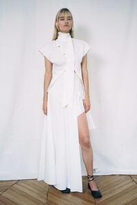 00006-Ellery-Resort-2021-credit-Kym-Ellery.thumb.jpg.5d9f66ee5e3048e9238de1f502320820.jpg