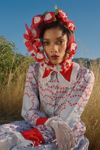 00006-Rodarte-details-RTW-Spring-2021-credit-Daria-Kobayashi-Ritch.thumb.jpg.480061d3648cea3a887a84854a5ebdbc.jpg