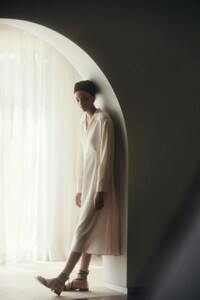 00008-Vince-RTW-Spring-2021.thumb.jpg.e9c07cfdc0f3f086ed444e1c478f941f.jpg