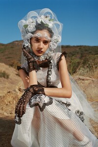 00010-rodarte-spring-21-rtw-credit-Daria-Kobayashi-Ritch.thumb.jpg.64644705c75462b16f4363aa57326bdc.jpg