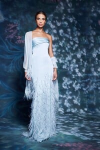 00011-Marchesa-RTW-NY-Spring-21.thumb.jpg.27d3faef6cc7b0d8c1df8cbfbce3af61.jpg